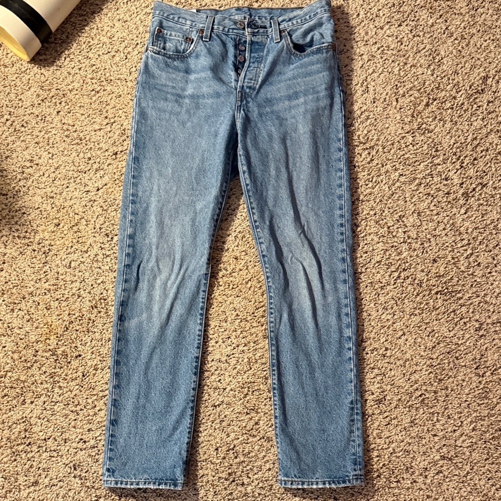 Levi 501's button fly W 28 L 30